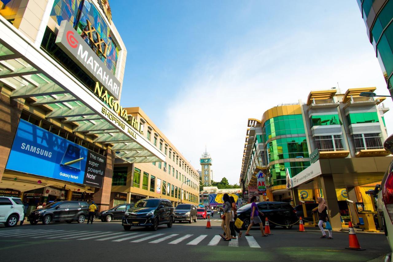Ak Hotel Nagoya Hill Batam Buitenkant foto